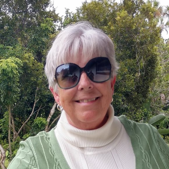 Meet your Posher, Dianna - Picture 11 of 11